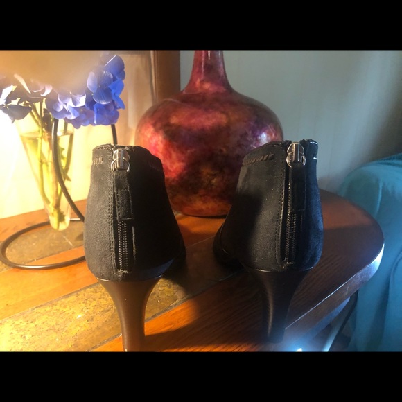 LIFE STRIDE BLACK SUEDE BOOTIE WM 11 STUDDED LOOK - Picture 4 of 4